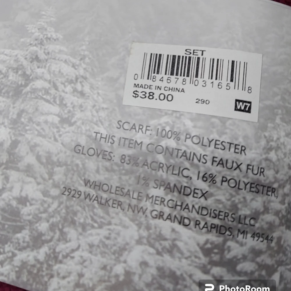 Falls Creek 3 Piece Knit Gift Set/Scarf, Hat, Mittens Burgundy NWT - Picture 4 of 4